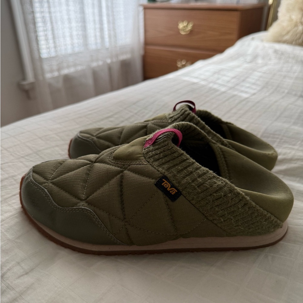 Teva Women’s ReEmber Moc Olive Quilted Slip-On Shoes